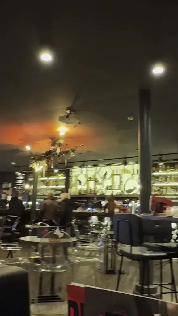 Mrinal Kanti Halder_De Kater_Enschede_review