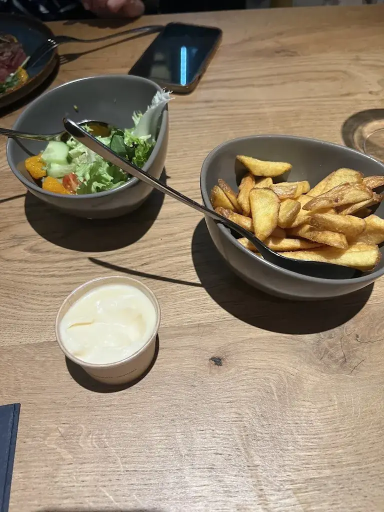 İlhan MERCAN_De Kater_Enschede_review