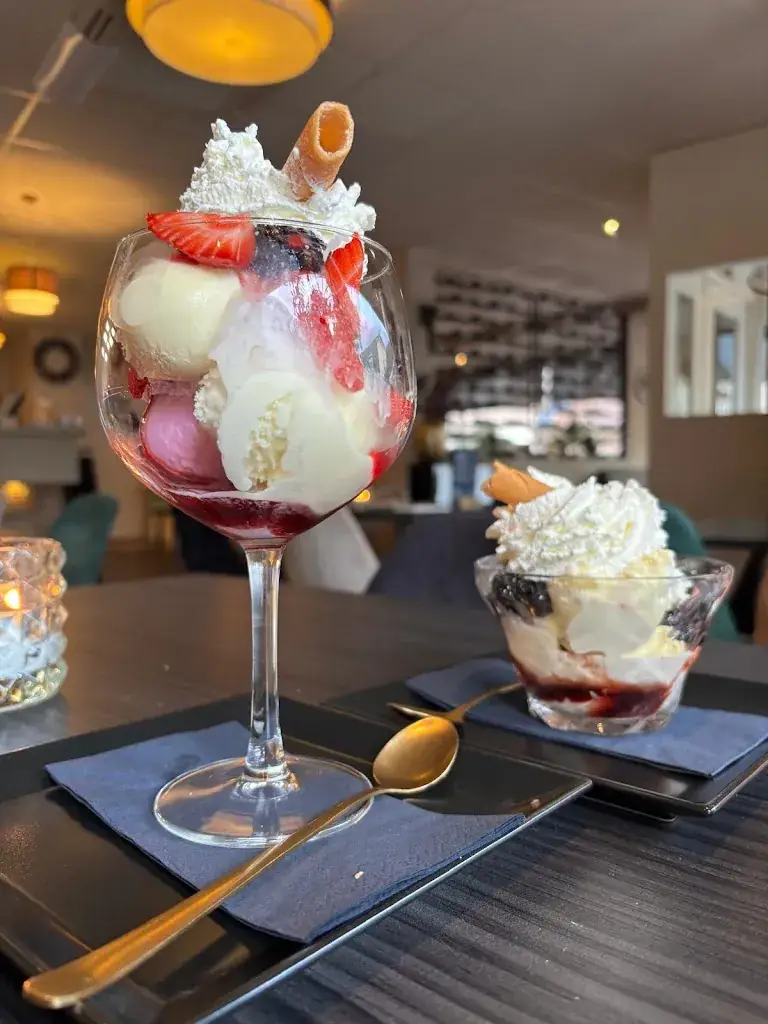 Santorini Delden_Delden_slider_image_2