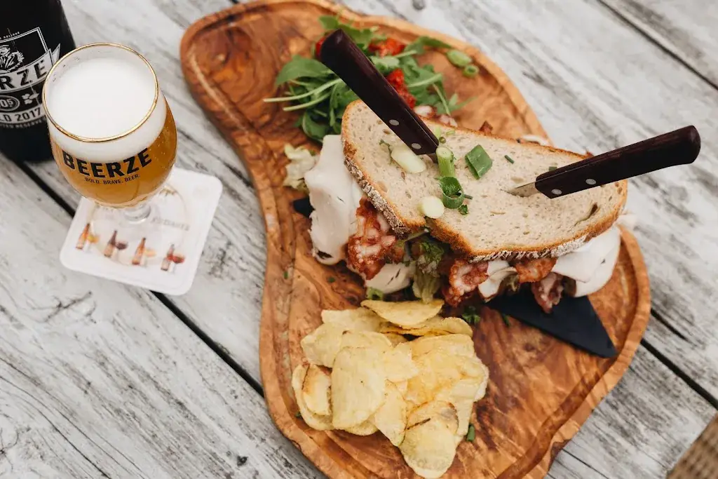 Brasserie de Hagehorst - Beerze Bulten_Beerze_slider_image_2