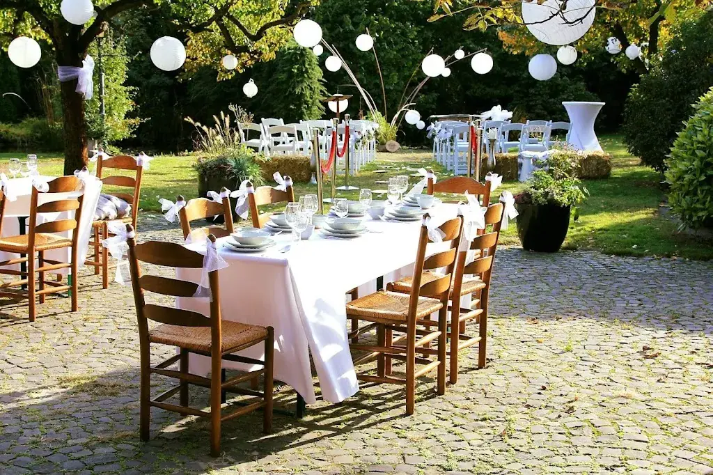 Herberg "De Gebrande Waateren" restaurant in Hengevelde