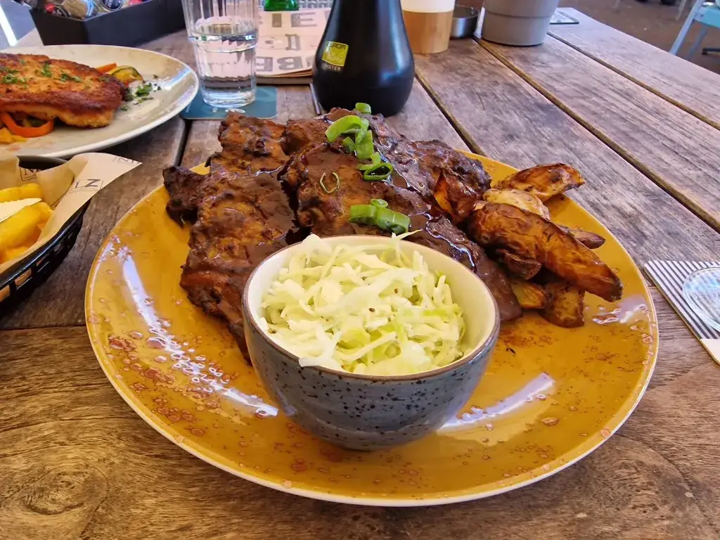 Menu_NielZ Café Restaurant_Almelo_image_8