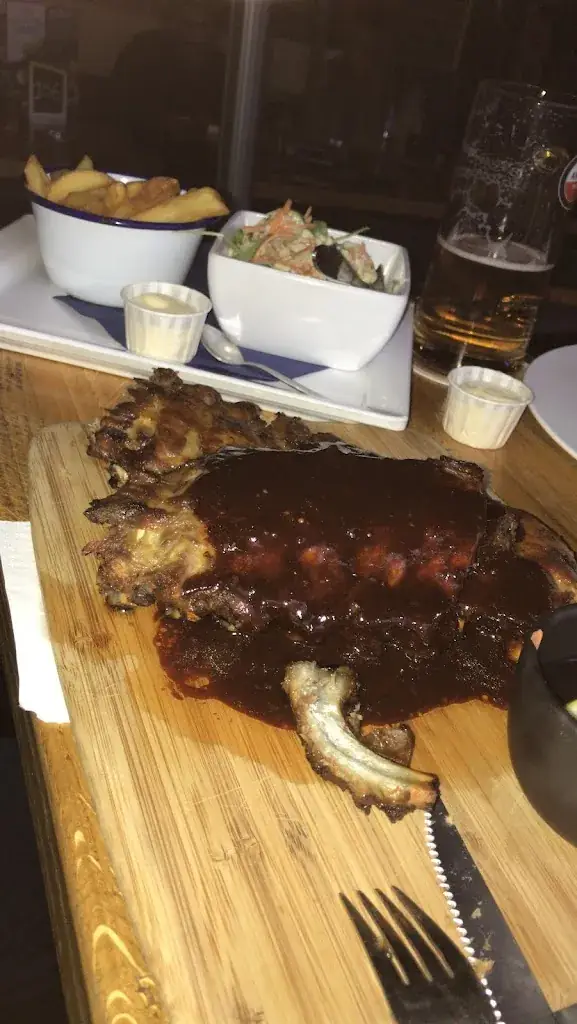 Conu' Nae_'t Hookhoes Bier, Wijn & Eetlokaal_Almelo_reseña