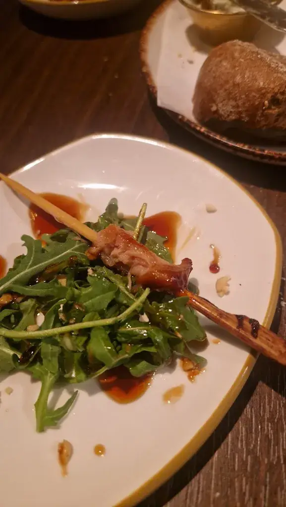 R F_Heinde Almelo_Almelo_reseña