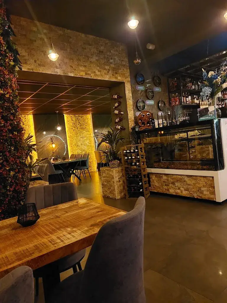 Rosemary Kitchen_Almelo_slider_image_1