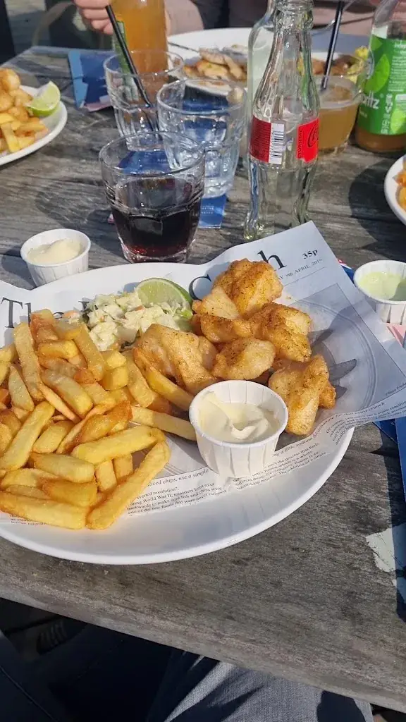 Barry Van Der Luit_Strandpaviljoen Thalassa - Restaurant_Zandvoort_avis