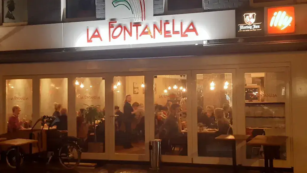 La Fontanella Pizzeria / Ristorante Italiano restaurant in Zandvoort