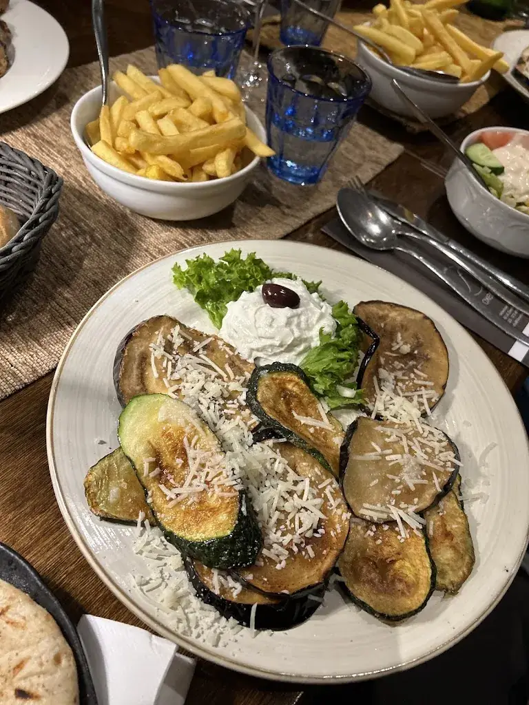 rick constant_Greek Cuisine Filoxenia_Zandvoort_review