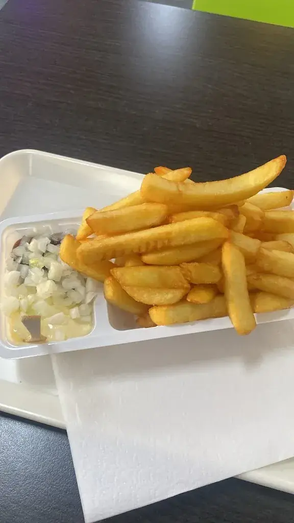 Ibrahim Raid_Snackbar Montana_Leeuwarden_review