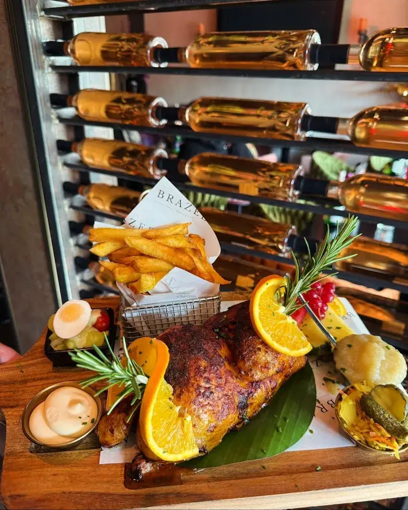 𝐁𝐑𝐀𝐙𝐄𝐄_Zandvoort_slider_image_3