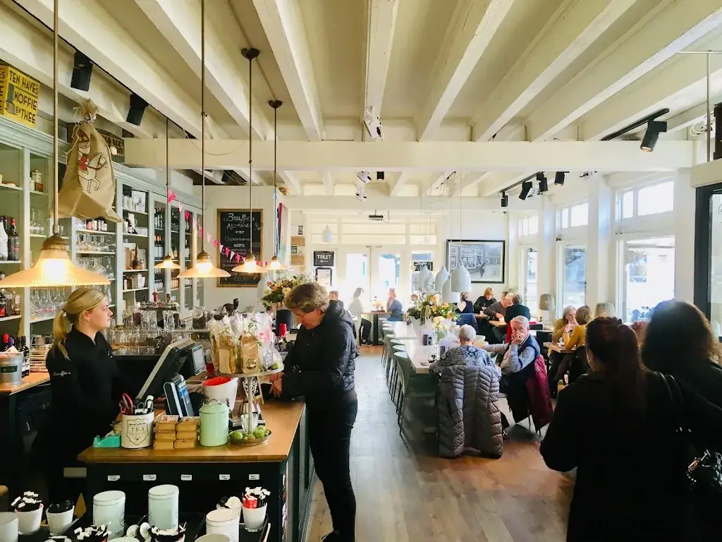 Buuffies Proeflokaal restaurant in Heino