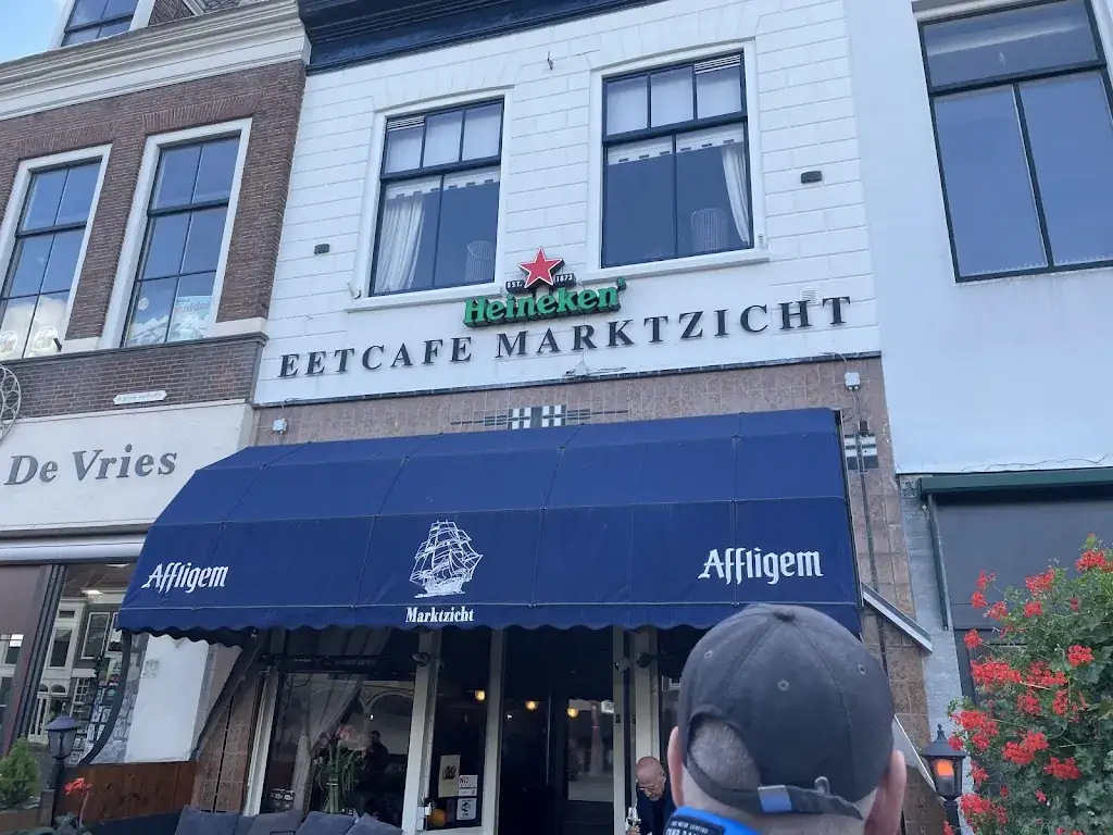 Tina Jakubowski_Eetcafé Marktzicht_Heino_review