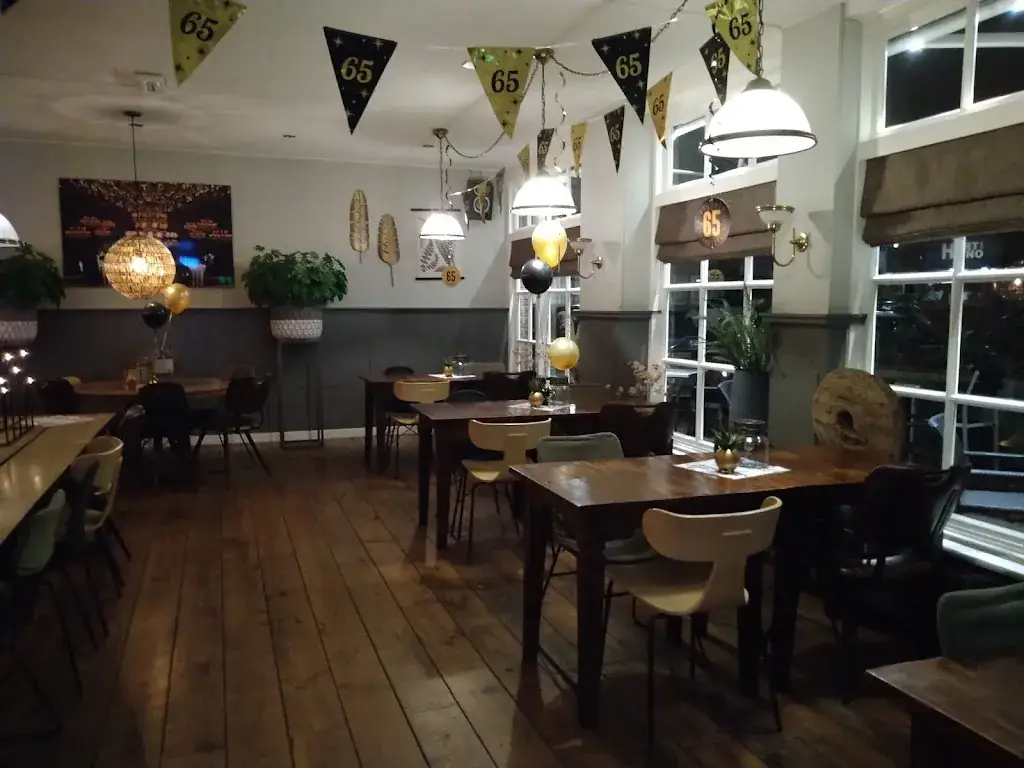 Eetcafé Marktzicht restaurant in Heino