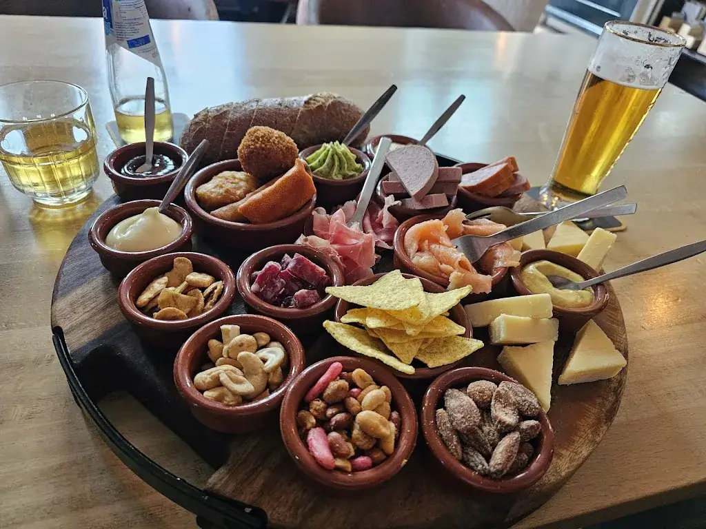 Brasserie De Zeven Deugden_Dalfsen_slider_image_2