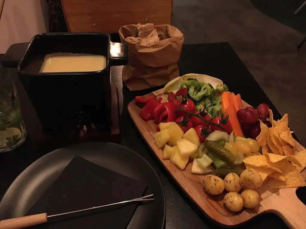 Tak-Fung Yip_Happen bij de Baas | Lunch, kazen, delicatessen & wijnen_Almelo_review