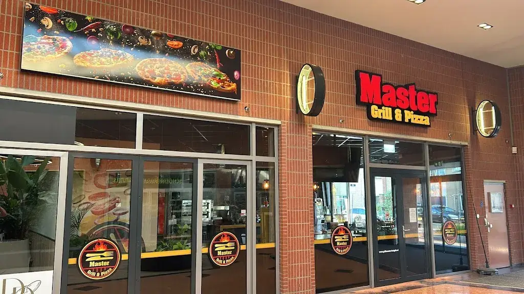 Master Grill & Pizza restaurant in Hengelo