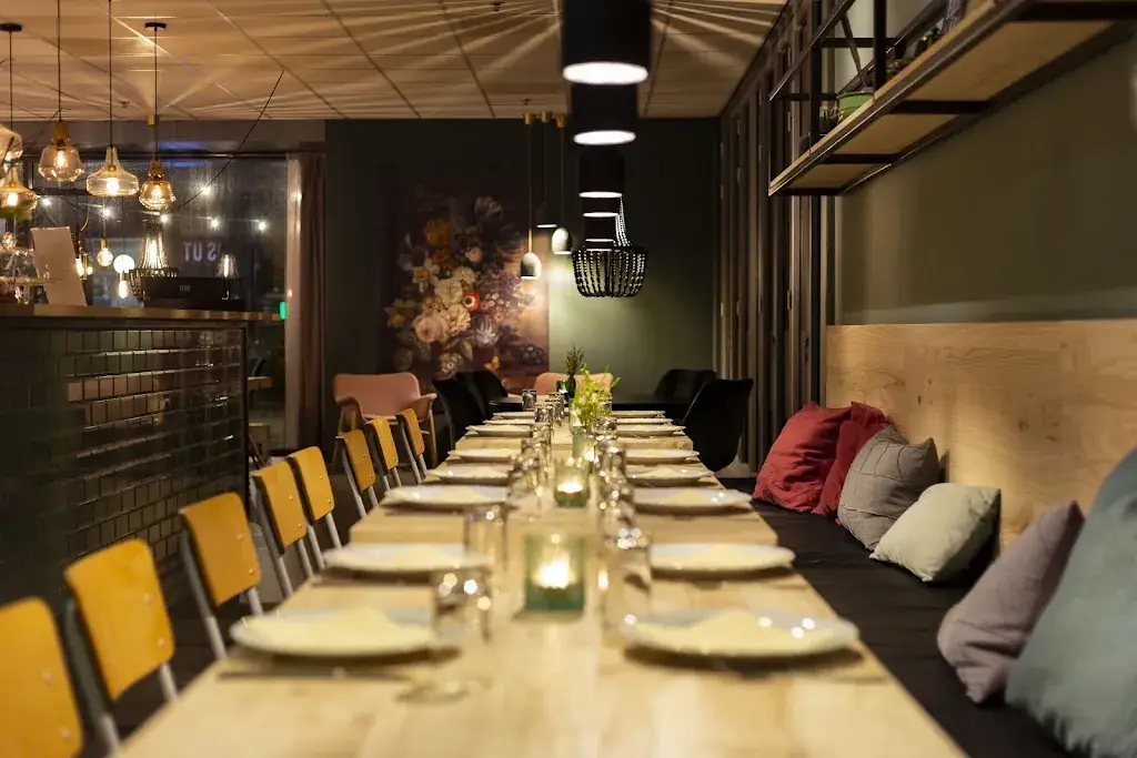 Eetkamer 'Hier is ut'_Olst_slider_image_1