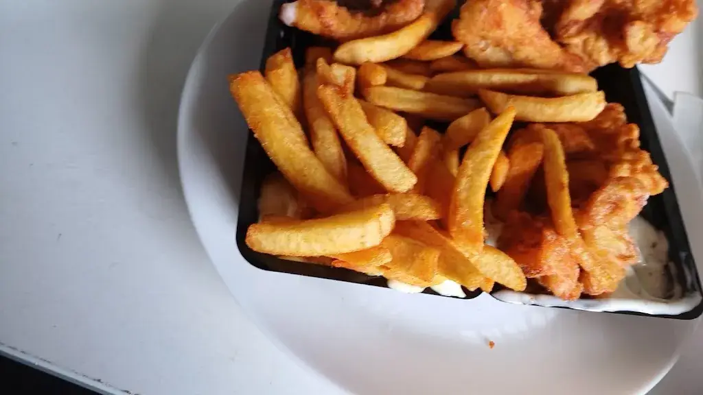 Alexandru Ceber_Fish & Chips cammighaburen_Leeuwarden_review