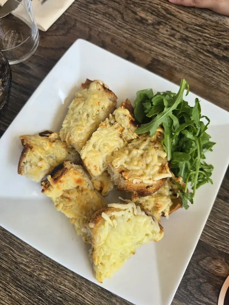 Redwan Rahmat_Restaurant & Rondvaartbedrijf Hollands Venetië Giethoorn_Giethoorn_reseña