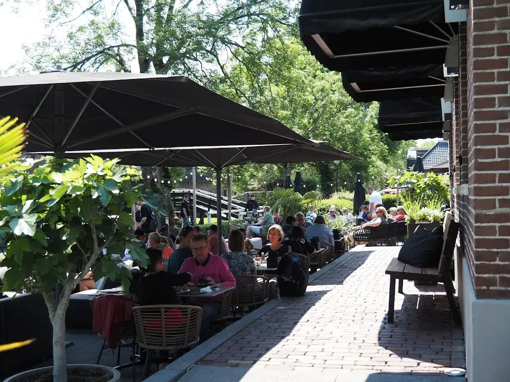 Grachthof Giethoorn | Restaurant en meer! restaurant in Giethoorn