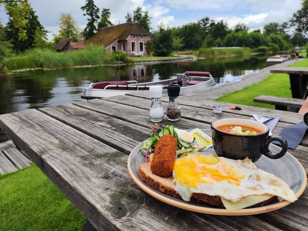 De Otterskooi_Giethoorn_slider_image_3