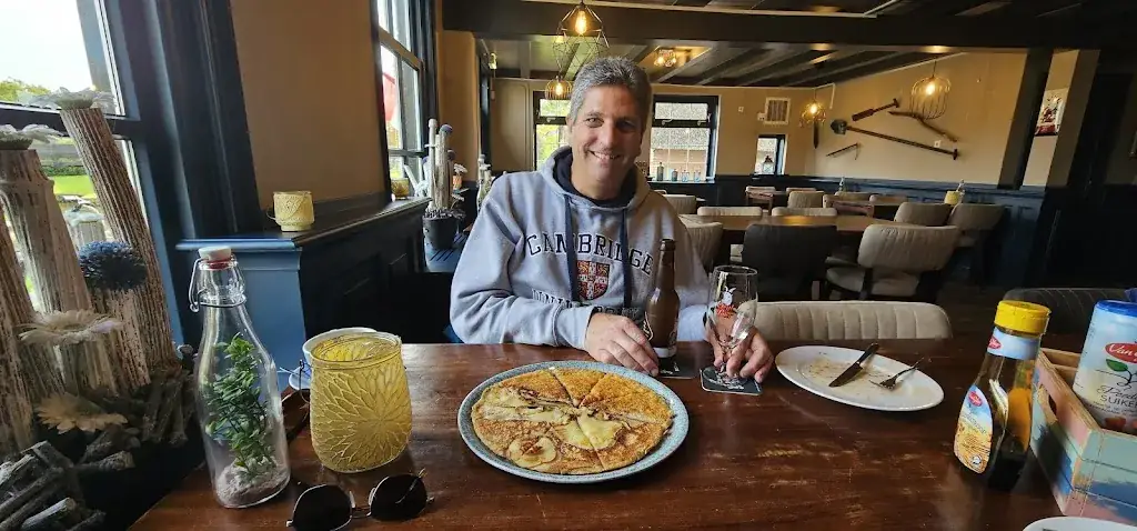 Paul Levisohn_Pannenkoeken & Brasserie De Witte Hoeve_Giethoorn_review