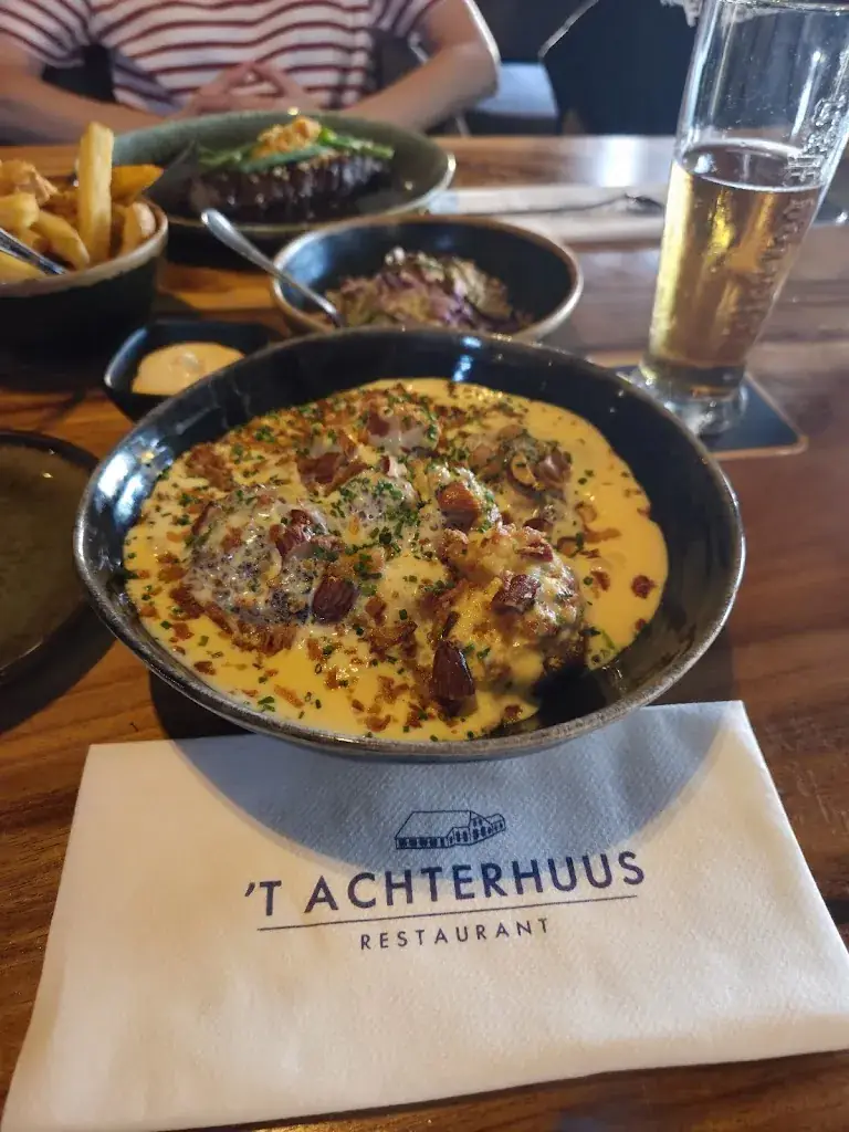 zuzana bošnáková_Restaurant 't Achterhuus_Giethoorn_review