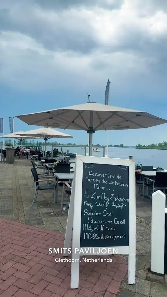 Basmah Alzabin_Smit's Paviljoen_Giethoorn_recensione