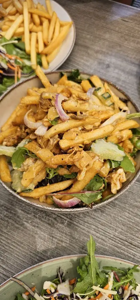 Raed Aljedawi_Café-Restaurant Smit_Giethoorn_recensione