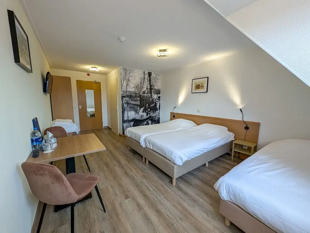 Hotel/Restaurant d’Olde Smidse_Giethoorn_slider_image_2