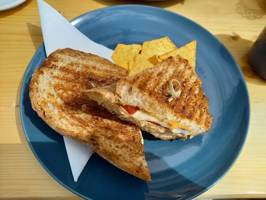 Binnen Markt Buitenpost_Buitenpost_slider_image_2