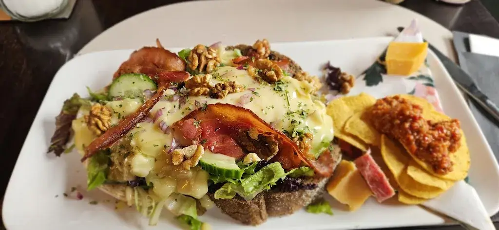 Daniël Brandwijk_Junners_Ommen_reseña