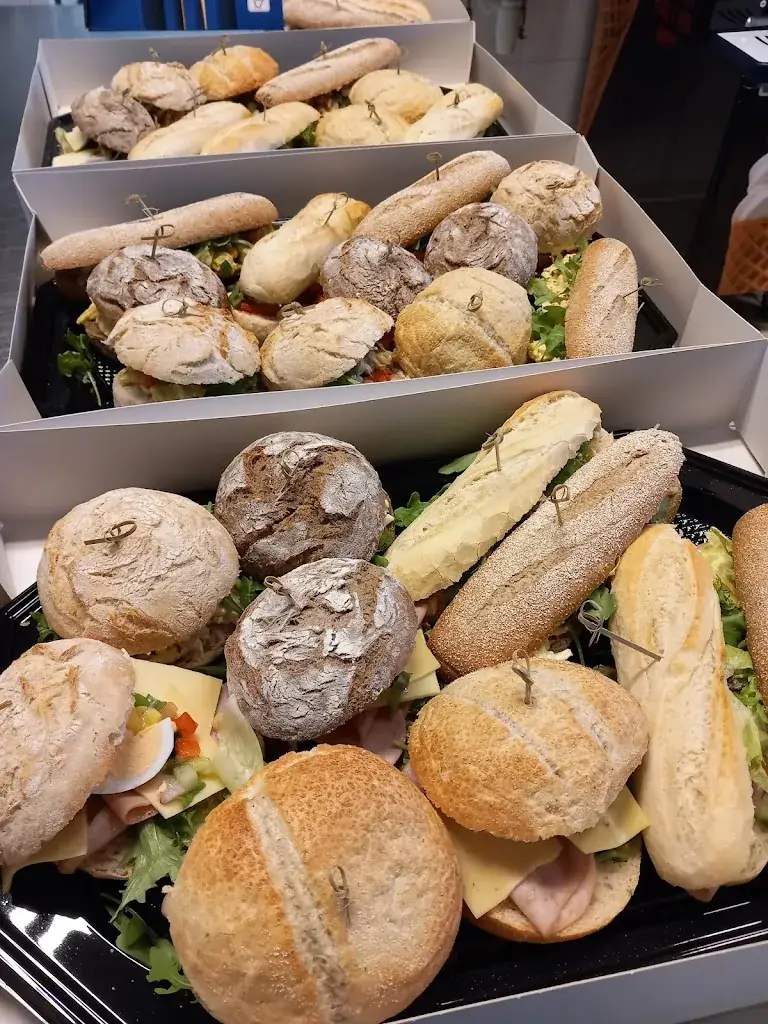 Menu_Stationscafetaria De Oriënt_Buitenpost_image_7