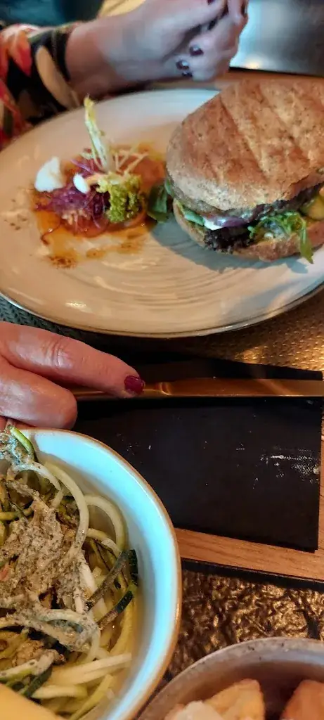 Menu_BIDES Food & Drinks est.2021_Haaksbergen_image_6