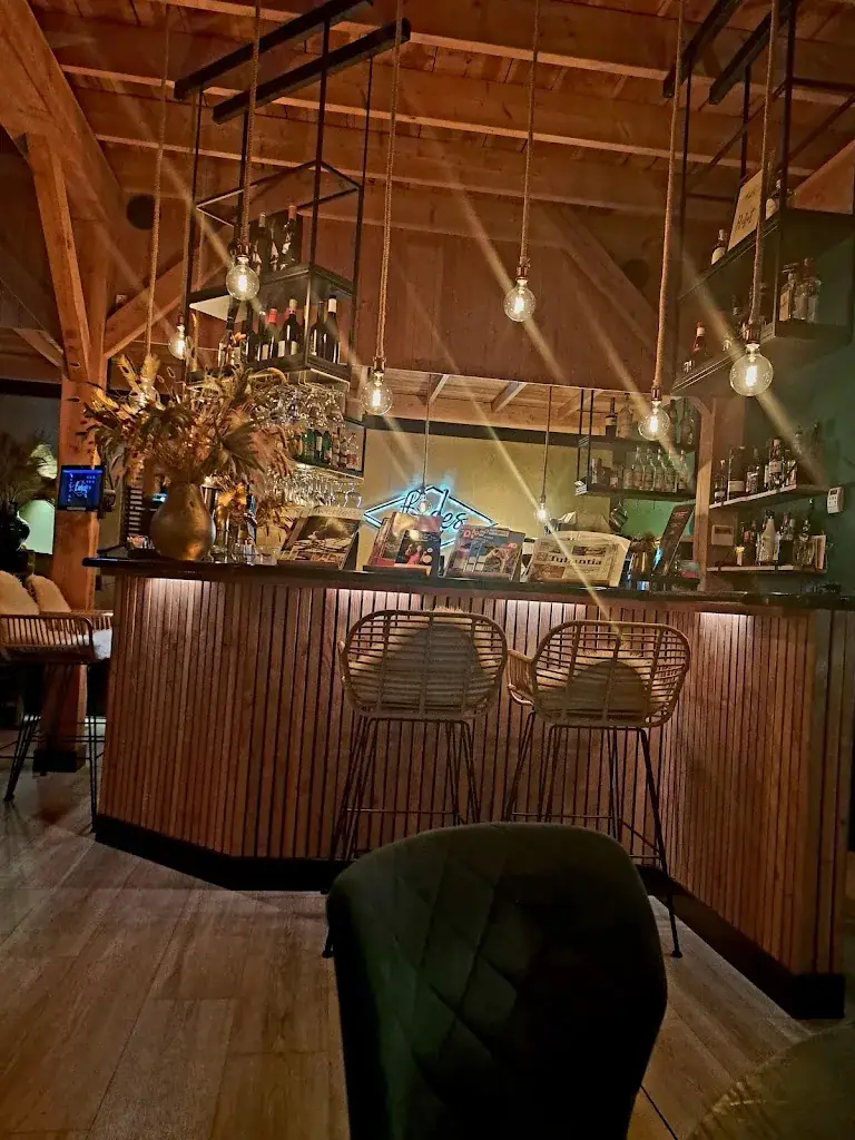 sara drg_BIDES Food & Drinks est.2021_Haaksbergen_review