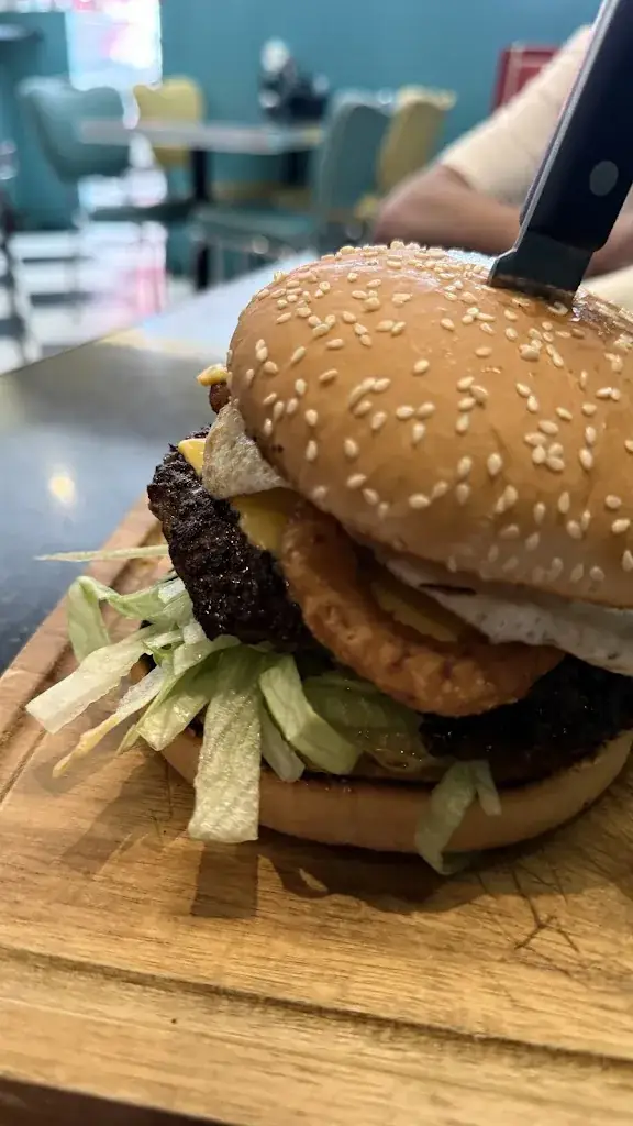 Michel's American Diner_Steenwijk_slider_image_2