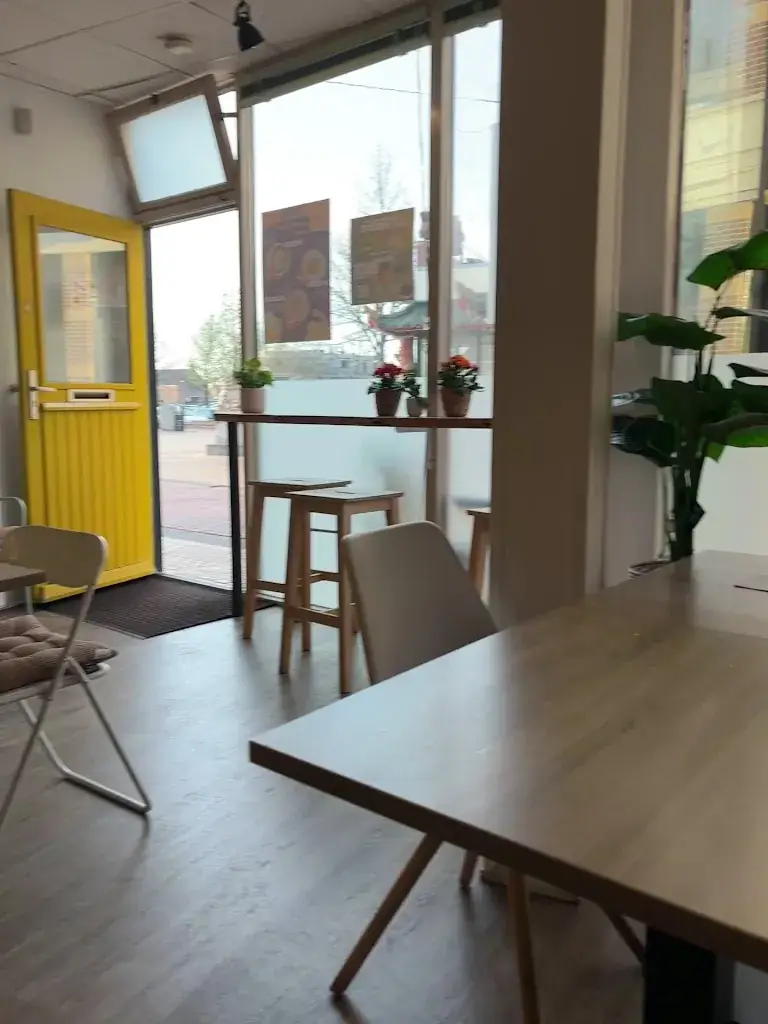 Karen Ka Yan Leung_KAO Thai_Steenwijk_review