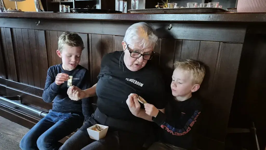 suus b_Zalencentrum De Lindeboom_Schalkhaar_review