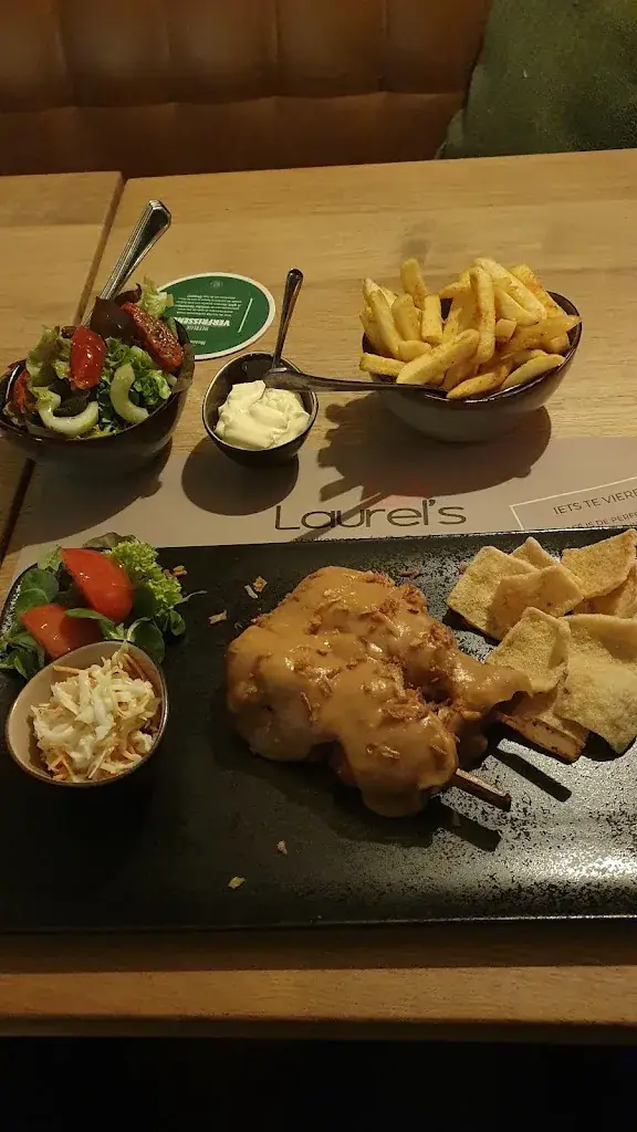 Menu_Laurel's Pannenkoeken Restaurant_Raalte_image_8