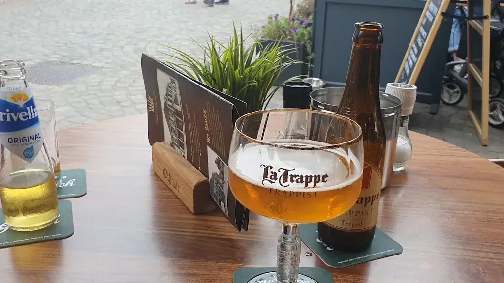 Stadscafe "in den Guldene Crone" restaurant in Ootmarsum