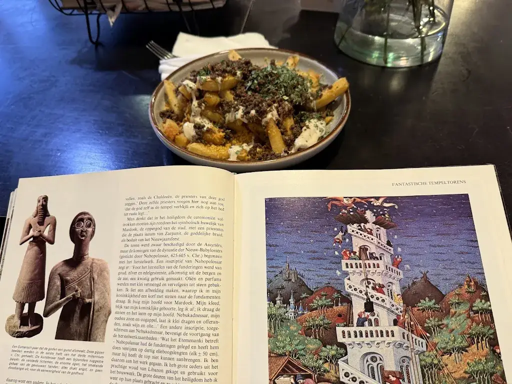 Simona Cojocaru_Mercurius Burgers_Enschede_review