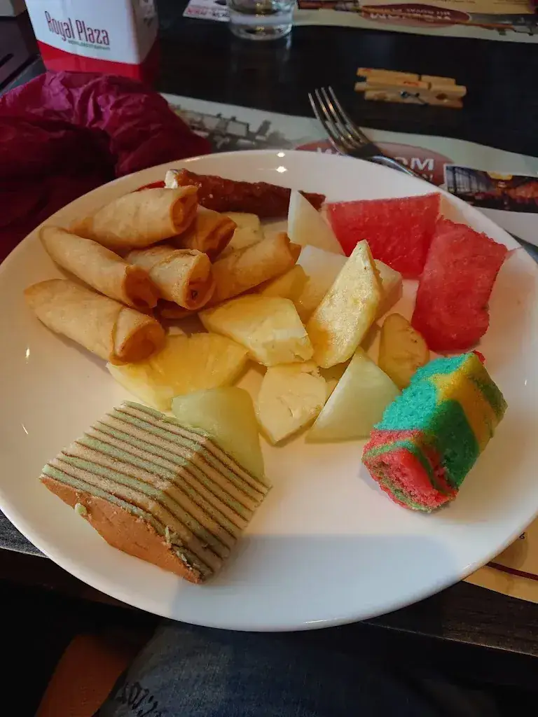 Tom Moekotte_Royal Plaza_Oldenzaal_review