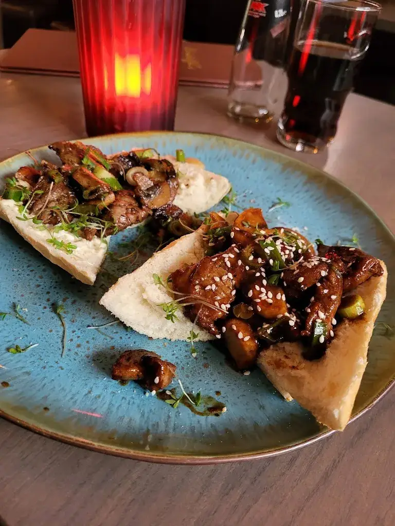 kim van de meulengraaf_Christoffel's_Oldenzaal_review