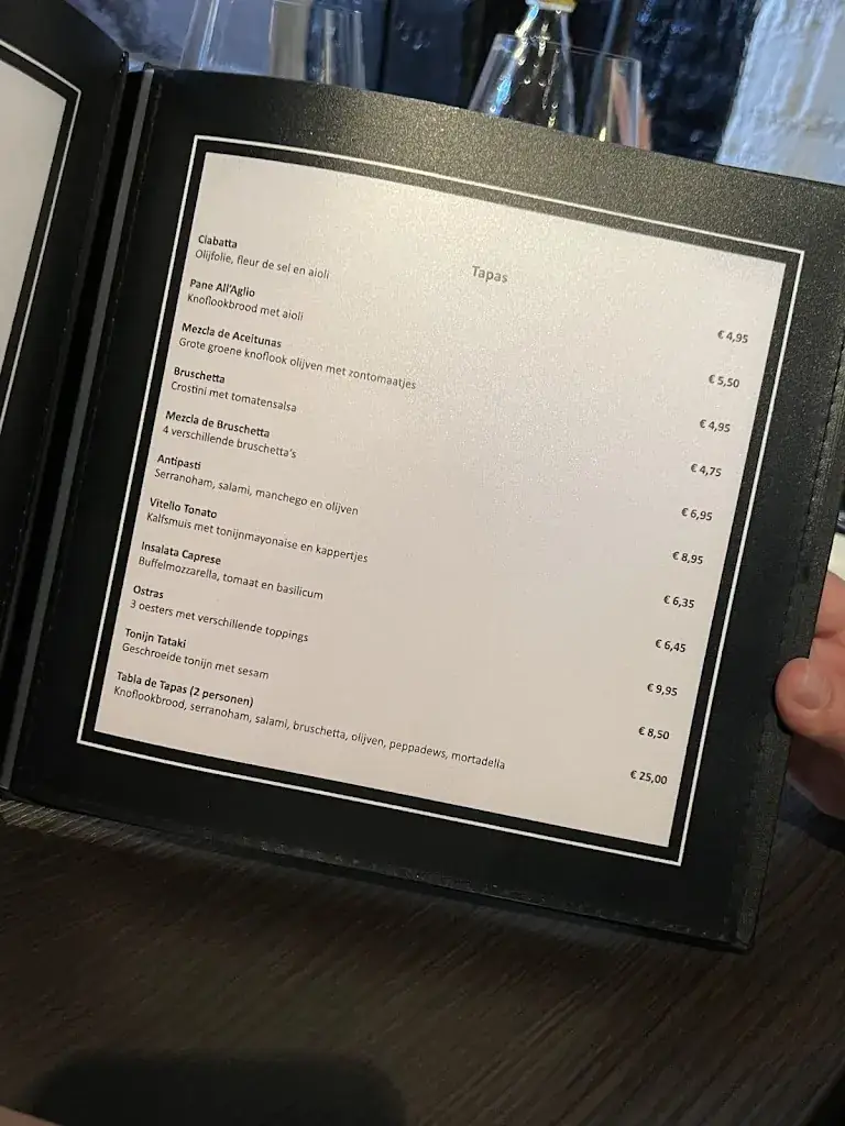 Menu_Wine & Bite Wijnbar - Tapas, Sushi & Pizza_Oldenzaal_image_1