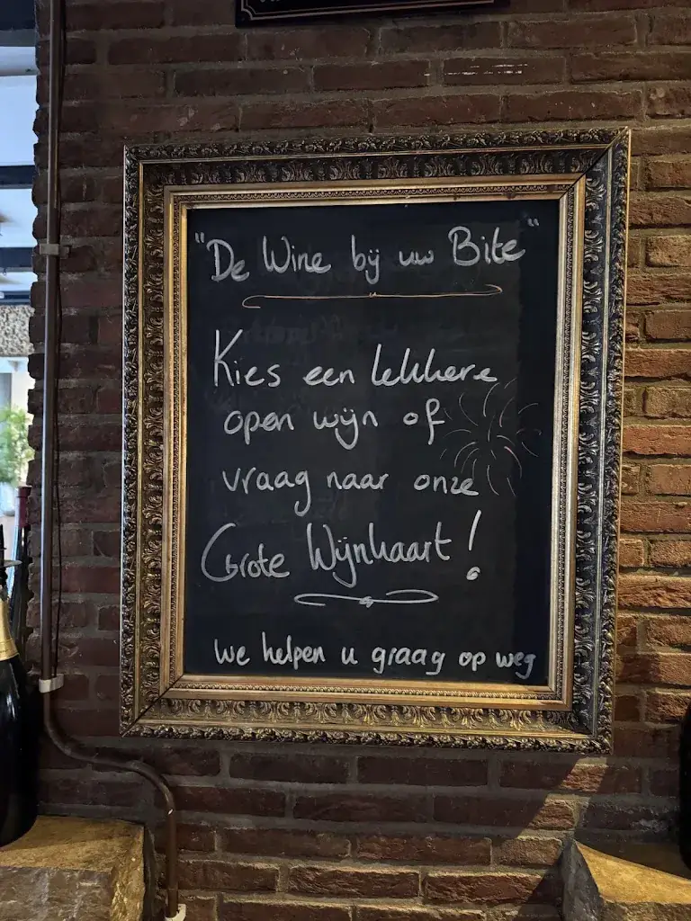 Menu_Wine & Bite Wijnbar - Tapas, Sushi & Pizza_Oldenzaal_image_2