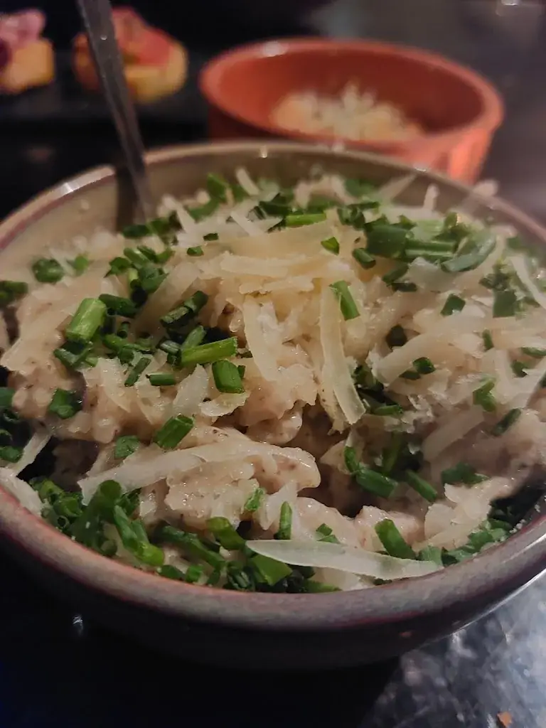 Menu_Wine & Bite Wijnbar - Tapas, Sushi & Pizza_Oldenzaal_image_5