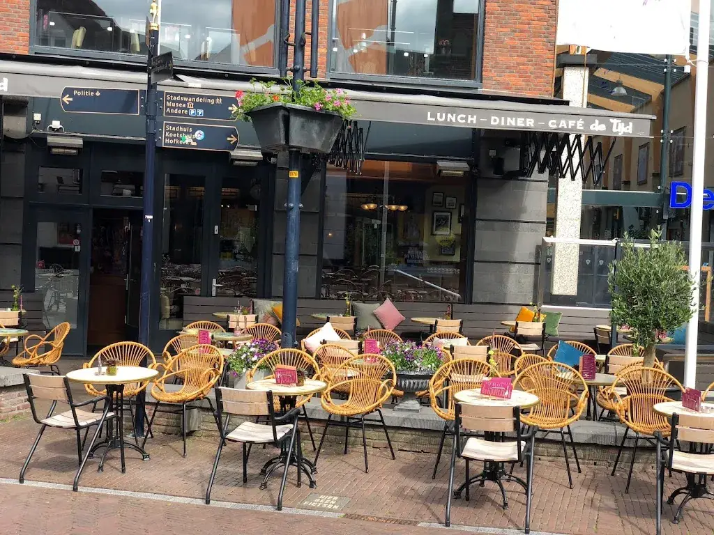 Café Time restaurant in Oldenzaal