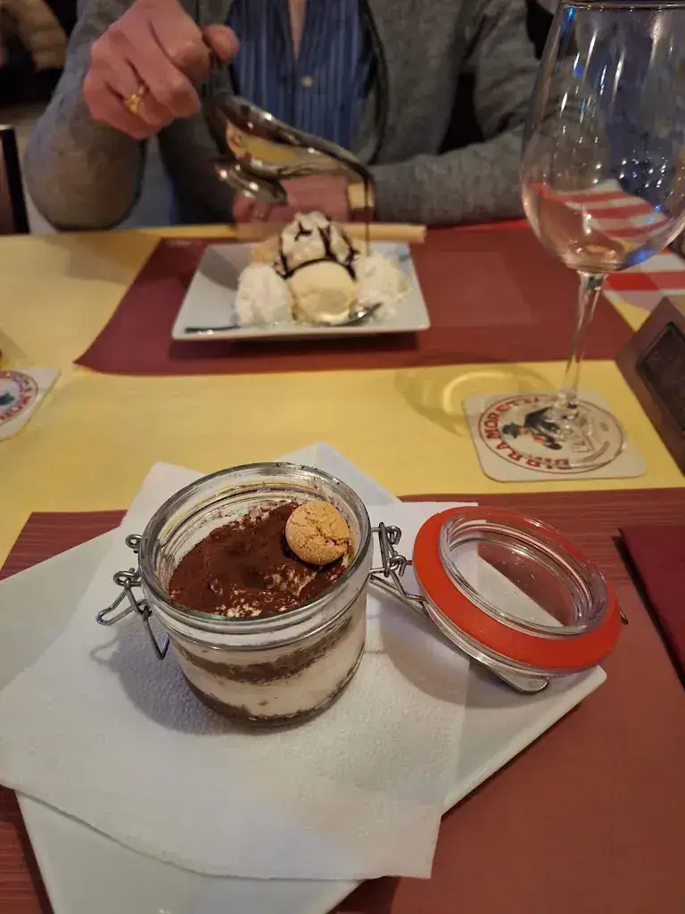 Laura Schulte_La Tavernetta - Pizzeria & Trattoria_Oldenzaal_review