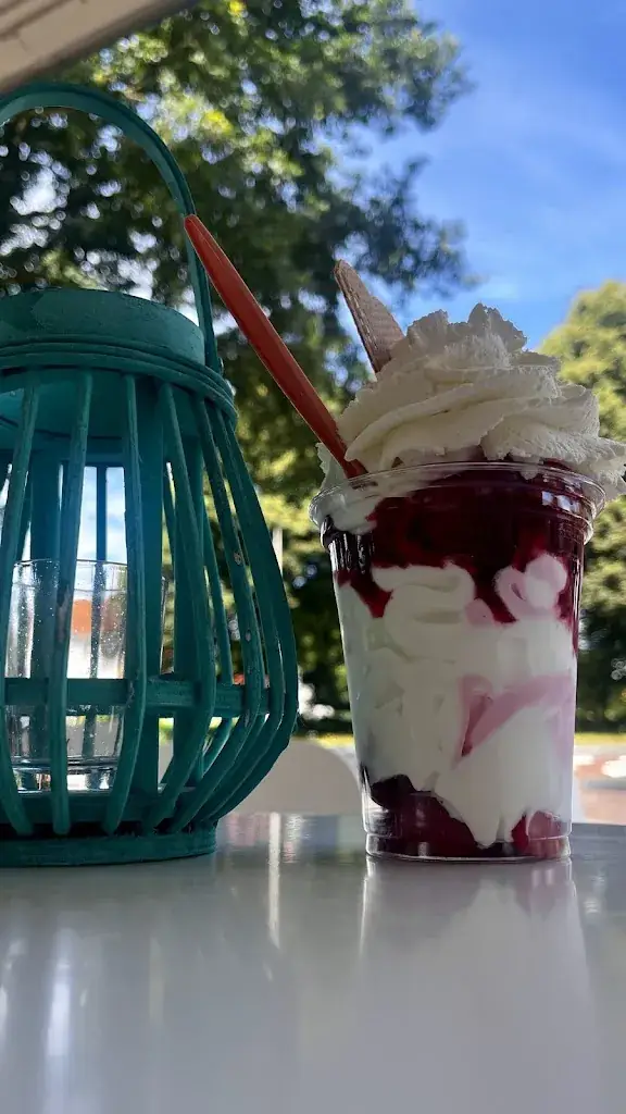 Bijkerk IJs_Westerhaar-Vriezenveensewijk_slider_image_3