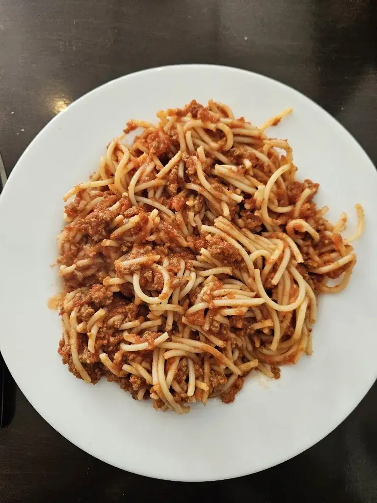 Sjaak Heijmans_Grill-Room Pizzeria De Nijl_Arkel_review